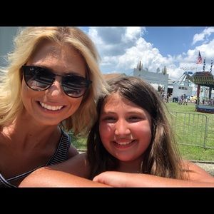 Meet your Posher, Natasha